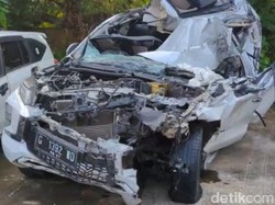 Kronologi Pajero Kecelakaan Beruntun Tewaskan 3 Orang di Tol Batang
