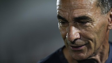 Kabar Sport CNN Terbaru : Gerald Vanenburg soal Rumput GBK Jelang Piala AFF U-23: Sempurna