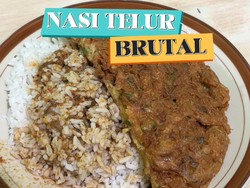Video: Puas! Makan Nasi Telur Dadar Porsi Brutal Rp 14.000