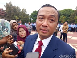 Mensesneg soal Peluncuran Kopdes Merah Putih: Tunggu Beliau dari Luar Negeri