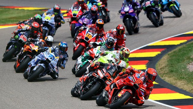 Marc Marquez Terbaik, Bagnaia ke-13 Marc Marquez mencatat waktu terbaik di sesi practice MotoGP Ceko, Jumat (18/7). Pecco Bagnaia terdampar di urutan ke-13.