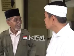 Sosok Penjual Es Cincau Viral Bisa 4 Bahasa, Ditemui Dedi Mulyadi-Pernah Pacari Bule