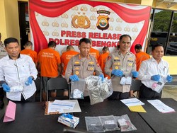 Lurah di Bengkulu Ditangkap Usai Kepergok Nyabu di Pantai Panjang