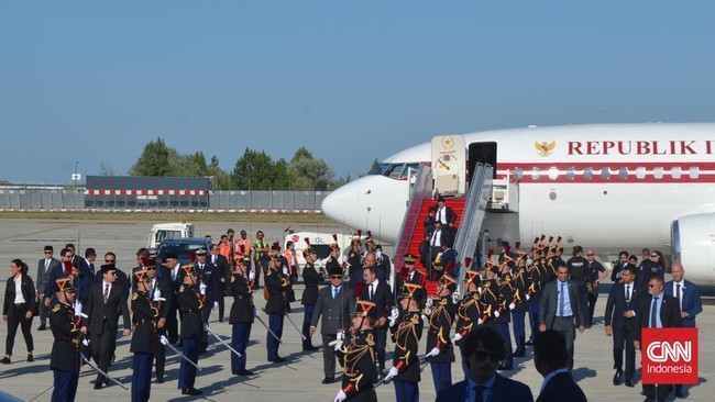 Kontingen TNI dapat kehormatan jadi barisan pembuka dalam Bastille Day 2025 di Prancis.