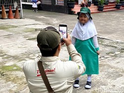 Mendikdasmen Imbau Orang Tua Antar Anak di Hari Pertama Sekolah
