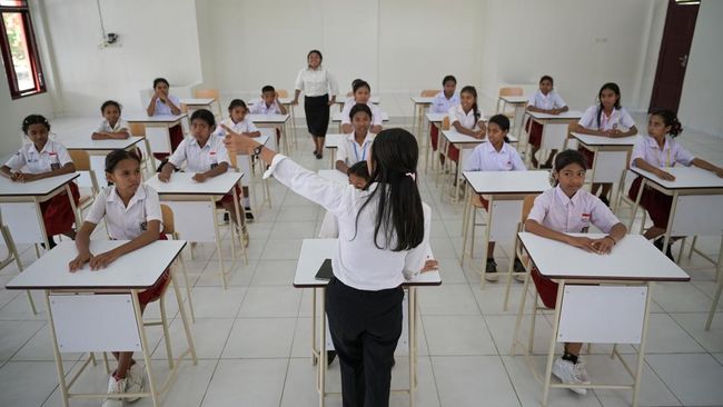 Rekrutmen PPPK Guru Sekolah Rakyat 2026 tengah dibuka. Simak formasi yang tersedia, lengkap syarat dan cara daftarnya.