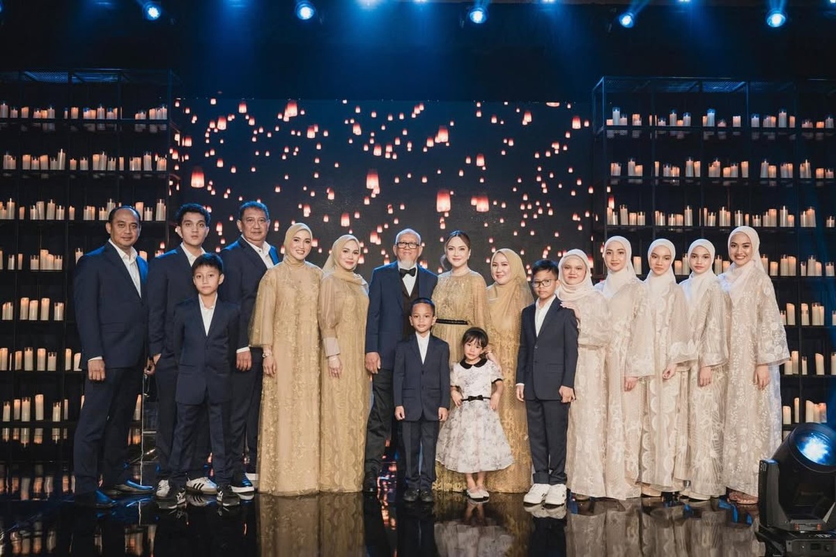 Ulang Tahun Ayah Shandy Aulia