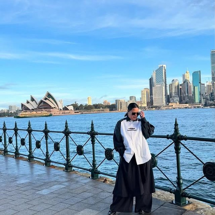 <p>Presenter dan komedian Okky Lukman tengah ramai diperbincangkan karena penampilannya yang makin ramping. Lewat perjuangan selama dua tahun, Okky berhasil menurunkan berat badan hingga 20 kilogram, lho, Bunda! (Foto: Instagram @okidatanglagi)</p>