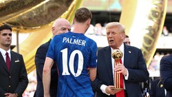 Donald Trump Kena Dinginnya Cole Palmer