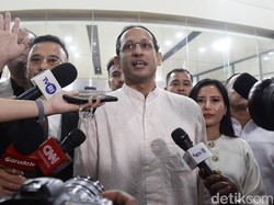 Video Nadiem Usai Diperiksa 9 Jam: Izinkan Saya Kembali ke Keluarga