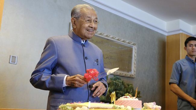 10 Pemimpin Negara yang Punya Umur Paling Panjang di Dunia