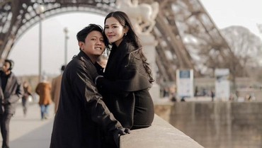 img-title Makna Lagu Sinarengan yang Dinyanyikan oleh Denny Caknan dan Bella Bonita