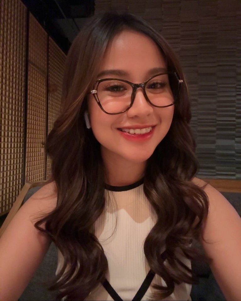 Mayang Lucyana Mayang Lucyana