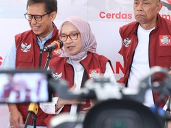 Menteri Rini Hadiri MPLS Sekolah Rakyat, Pastikan Pemenuhan Guru