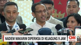 VIDEO: Nadiem Tinggalkan Kejaksaan Agung Setelah Diperiksa 9 Jam