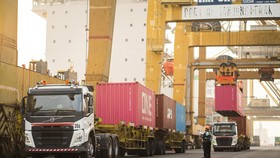 Pelindo Catat Arus Peti Kemas International Semester I Tumbuh 13,64%