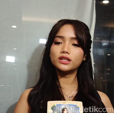 Fuji Pasang Badan Usai Erika Carlina Diduga Dapat Ancaman dari DJ Panda