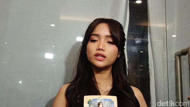 Fuji Pasang Badan Usai Erika Carlina Diduga Dapat Ancaman dari DJ Panda