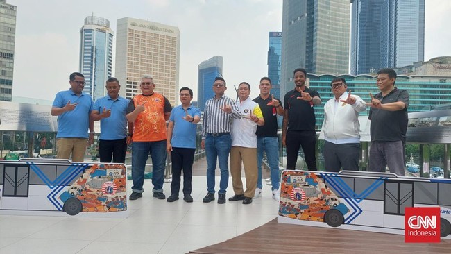 Persija Gaet Transjakarta, Dapat 30 Armada Bus Persija Jakarta menjalin kerja sama dengan Transjakarta menjelang bergulirnya Super League 2025/2026.
