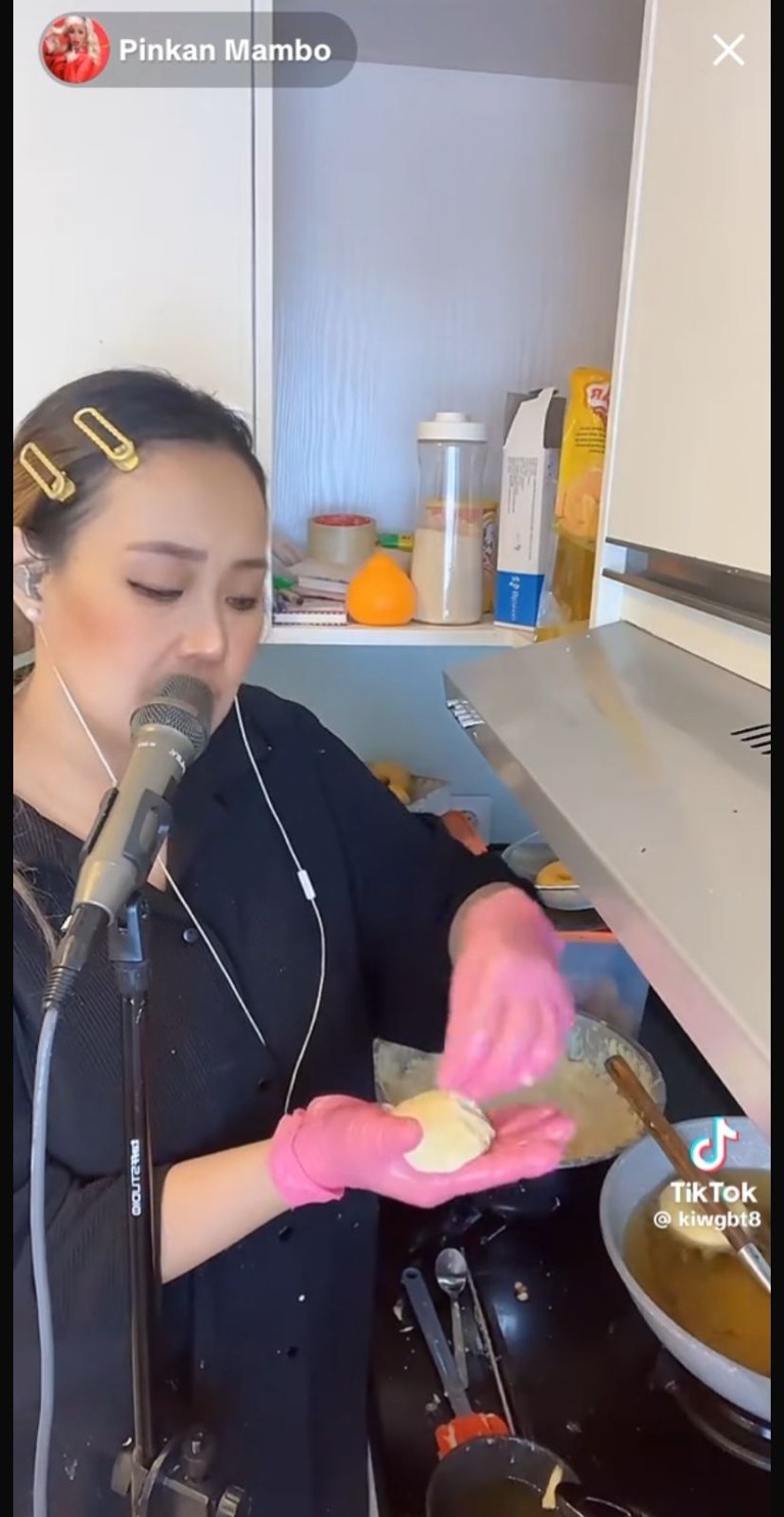 Pinkan Mambo Pinkan Mambo