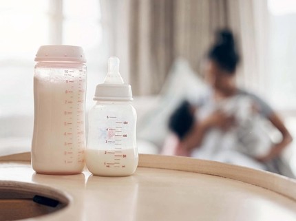 Botol Susu: Tips Memilih, Cara Sterilisasi untuk Jaga Kesehatan Bayi & Rekomendasinya