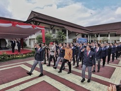Deretan Tokoh Alumni SMA Taruna Nusantara Tampilkan Defile Lintas Angkatan