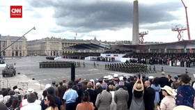VIDEO: Momen 'Maju Tak Gentar' Bergema di Bastille Day Paris