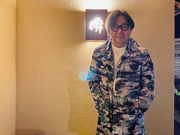img-title Pendiri AKB48 Respons Keluhan Fans soal Manajer JKT48 Fritz Fernandez