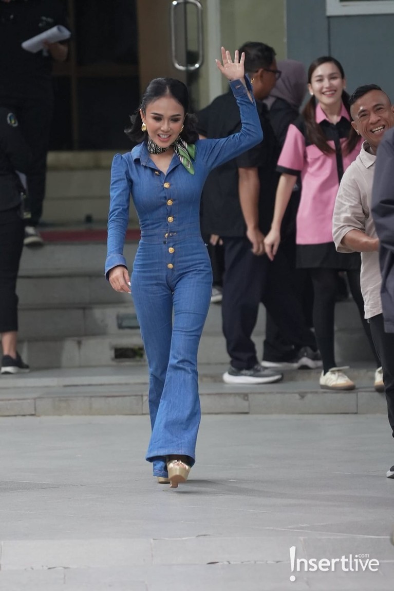 Yuni Shara