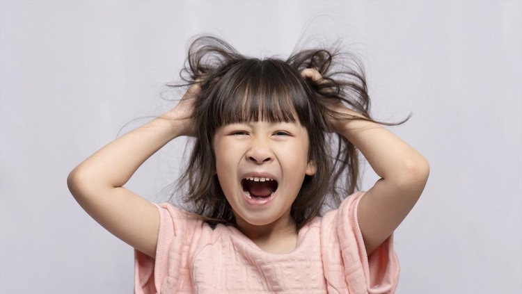 7 Kesalahan Orang Tua yang Menyebabkan Anak Keras Kepala