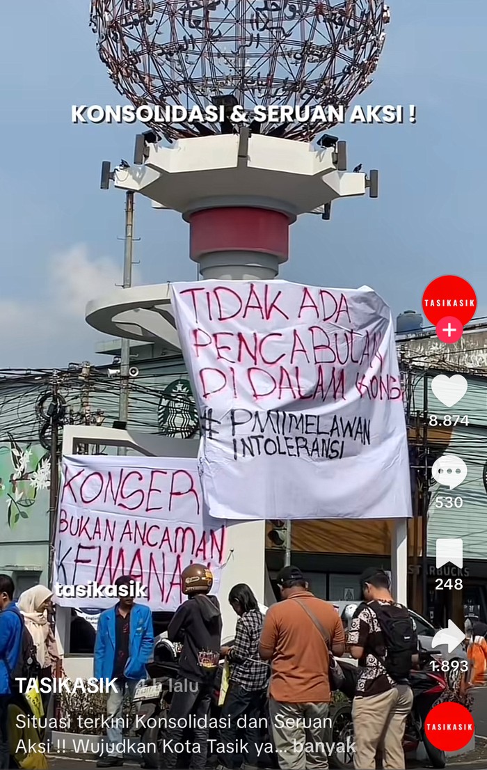 Aksi generasi muda di Tasik saat Hindia dilarang tampil