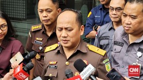 Kejagung Respons Klaim Hotman soal Nadiem Tak Terima Aliran Uang