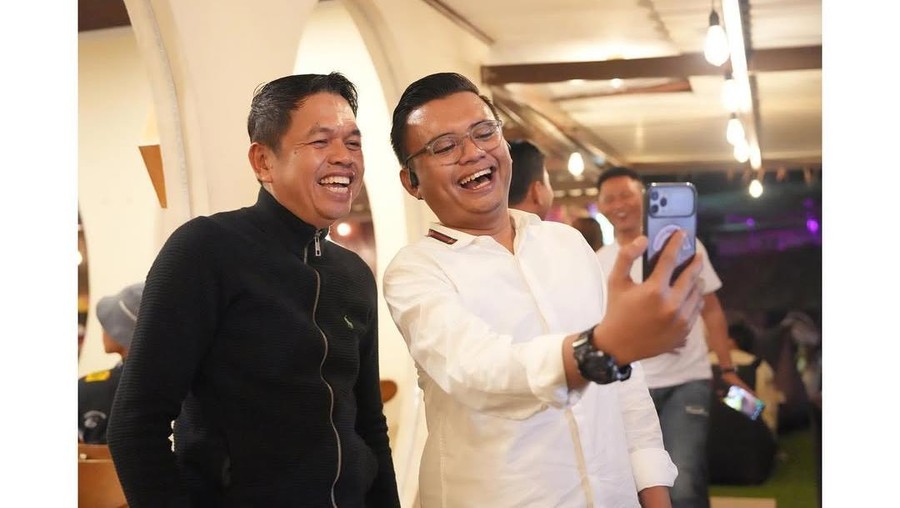 Dedi Mulyadi dan Maulana Akbar