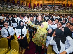 4.172 CPNS dan PPPK Pemprov Jatim Terima SK Pengangkatan