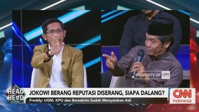 VIDEO: Jokowi Berang Reputasi Diserang, Siapa Dalang? | Part 2