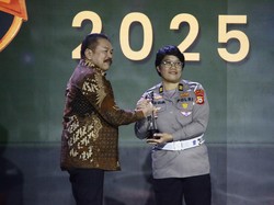 Iptu Sri Ulva Baso Raih Hoegeng Awards 2025 Kategori Polisi Inovatif