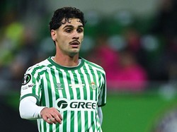 Atletico Madrid Gaet Gelandang Real Betis Ini