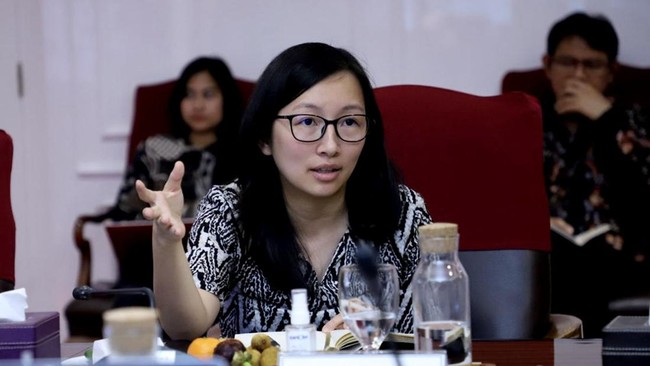 Jurist Tan Mangkir di Pemeriksaan Pertama Tersangka Kasus Laptop Jurist Tan kembali mangkir dari pemeriksaan pertama sebagai tersangka korupsi Program Digitalisasi Pendidikan periode 2019-2022.