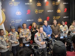 Kapolri Terima Kasih ke CT Corp Hingga Dewan Pakar Hoegeng Awards 2025