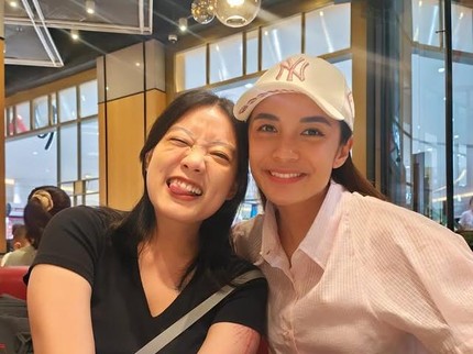 Leony Foto Bareng Chelsea Olivia, Mirip sampai Disebut Kembaran