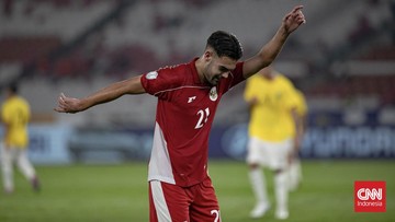 Berita Panas dari Dunia Sport CNN : FOTO: Jens Raven Menggila, Cetak 6 Gol di Indonesia vs Brunei