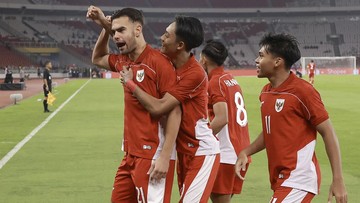 Update Eksklusif Olahraga CNN : Buat Perubahan, Vanenburg Ganti 4 Pemain di Indonesia vs Filipina
