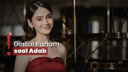 img-title Syifa Hadju Dipuji Tak Tiup Lilin saat Ultah, Buya Yahya Bilang Ini
