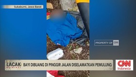 VIDEO: Bayi Dibuang di Pinggir Jalan Diselamatkan Pemulung
