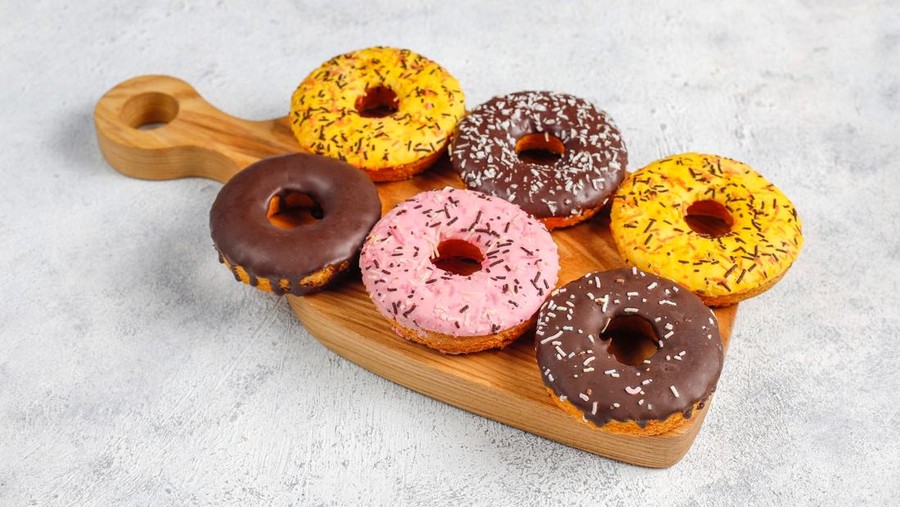 Tips Memilih Minyak yang Tepat untuk Menggoreng Donat Tips Memilih Minyak yang Tepat untuk Menggoreng Donat