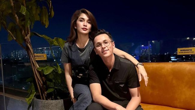 14 Tahun Nikah dengan Andhika Pratama, Ussy Sulistiawaty Mendadak Bahas Ijazah