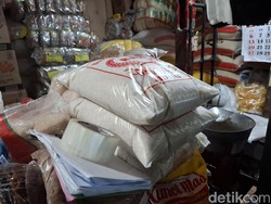 Warga Jogja Waswas Marak Isu Beras Oplosan, Lebih Hati-hati Membeli