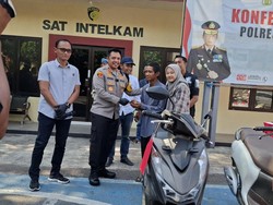 Mahasiswi UTM Semringah Motor yang Dibegal Dikembalikan Polres Bangkalan