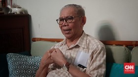 Eks Rektor UGM Tarik Ucapan soal Kuliah dan Ijazah Jokowi