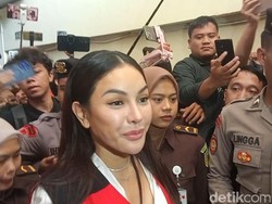 Nikita Mirzani Siap Banget Dengar Langsung Kesaksian Reza Gladys di Pengadilan